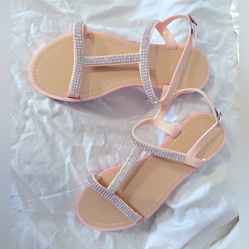 Mixit ladies pink with rhinestones sandals size 8